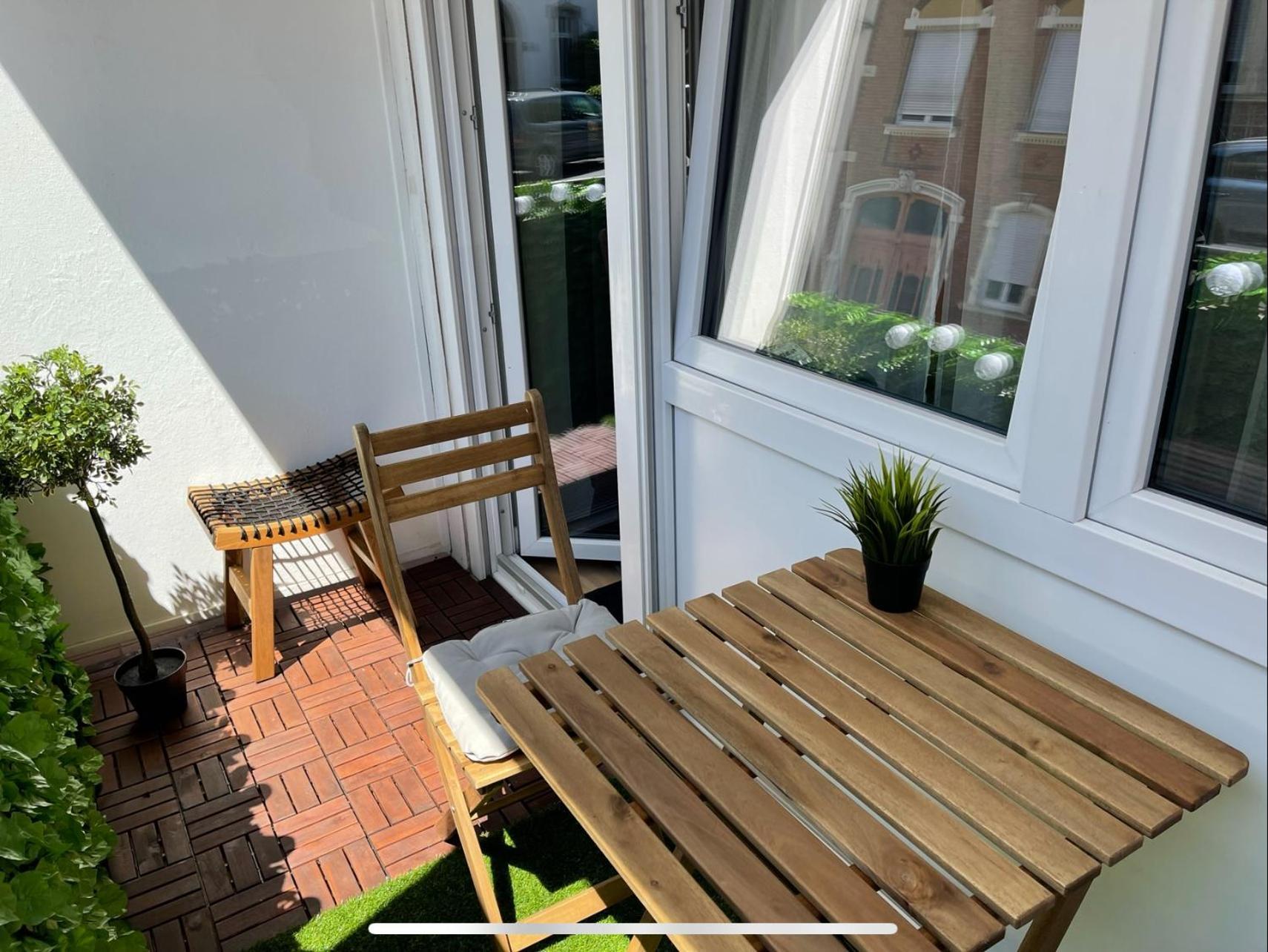 Blick Auf Den Weinberg - Apartment Mit Balkon Trier Exterior photo